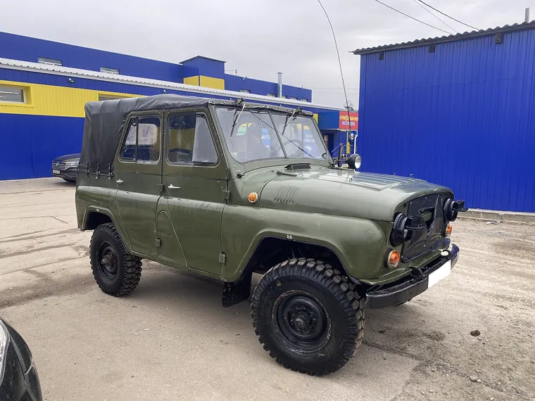 УАЗ-3151 с тентованным верхом